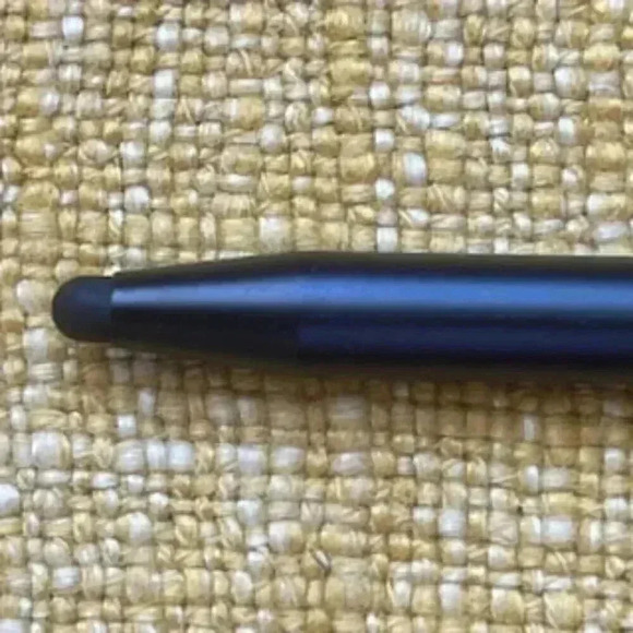 New IO Gear Accu-Tip Stylus For Tablets Touch Screens And Smart Phones N… - Picture 12 of 12